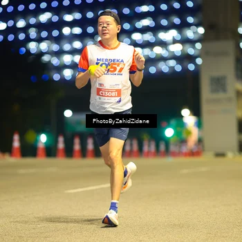 Runner Photo 4571975