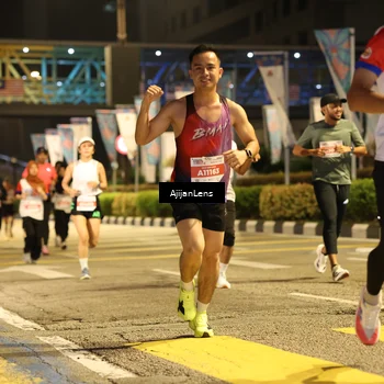 Runner Photo 4572033