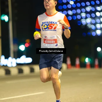 Runner Photo 4572058