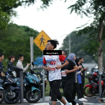 Runner Photo 4572315