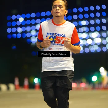 Runner Photo 4572357