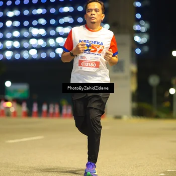 Runner Photo 4572380