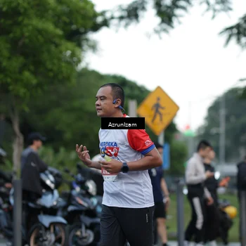 Runner Photo 4572547