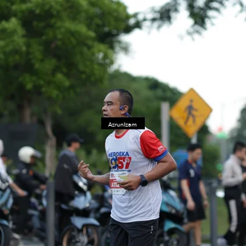 Runner Photo 4572574
