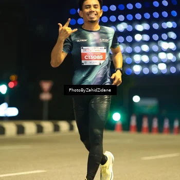 Runner Photo 4572672