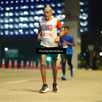 Runner Photo 4572679