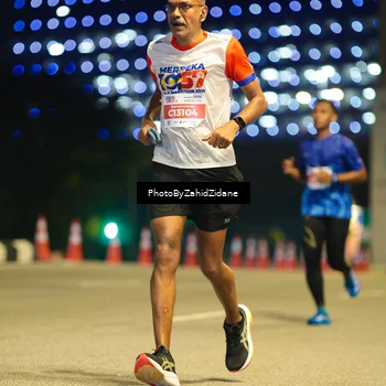 Runner Photo 4572735