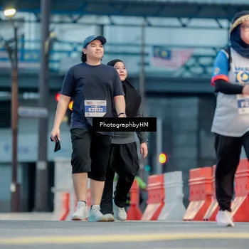 Runner Photo 4572943