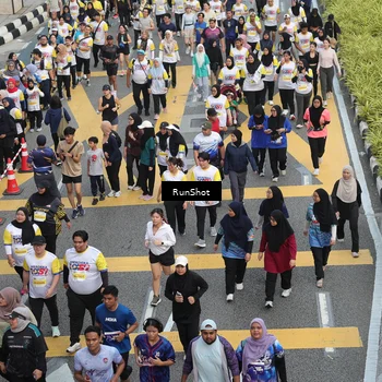 Runner Photo 4572957