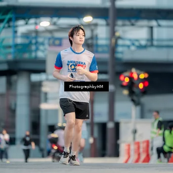 Runner Photo 4572973