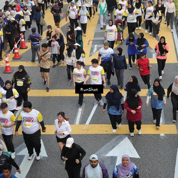 Runner Photo 4573181