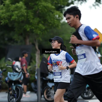 Runner Photo 4573185