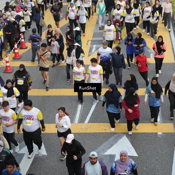 Runner Photo 4573215