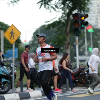 Runner Photo 4573298