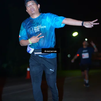 Runner Photo 4573313