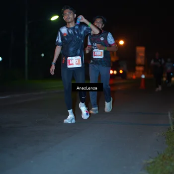 Runner Photo 4573331