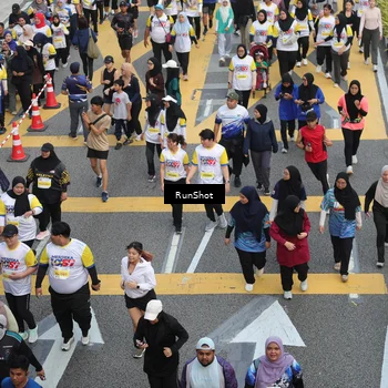 Runner Photo 4573354