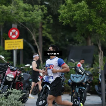 Runner Photo 4573381