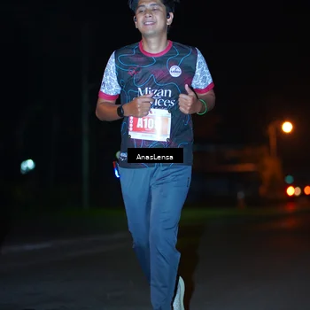 Runner Photo 4573408