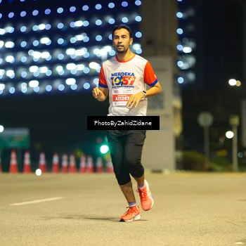 Runner Photo 4573416