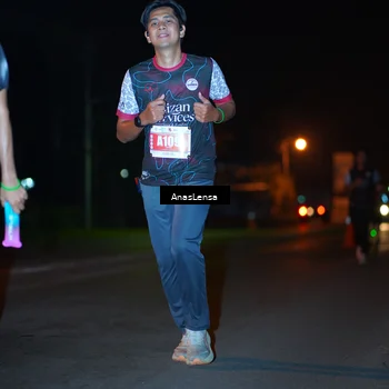 Runner Photo 4573429