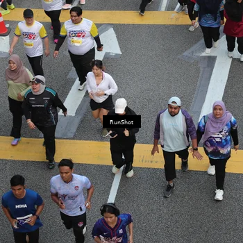 Runner Photo 4573477