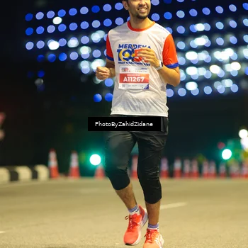 Runner Photo 4573478