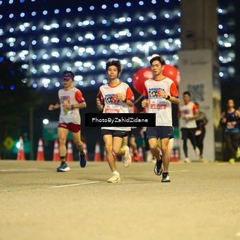 Runner Photo 4573536