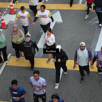 Runner Photo 4573568