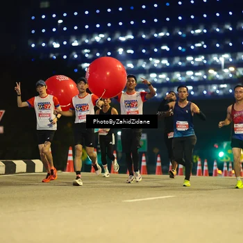 Runner Photo 4573595