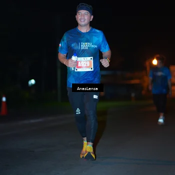 Runner Photo 4573598