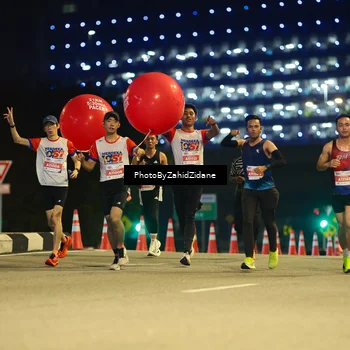 Runner Photo 4573606