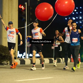 Runner Photo 4573633