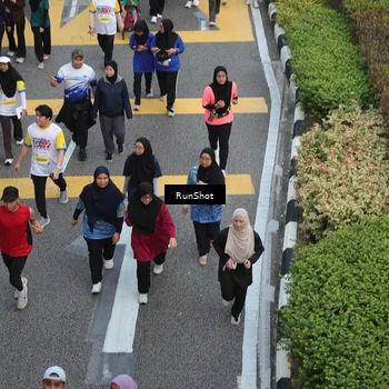 Runner Photo 4573660