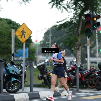 Runner Photo 4573672