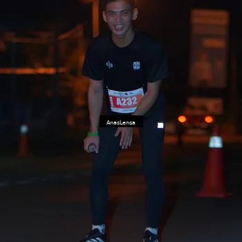 Runner Photo 4573673