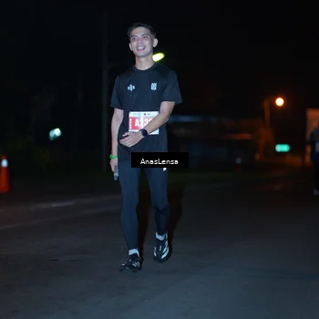 Runner Photo 4573676