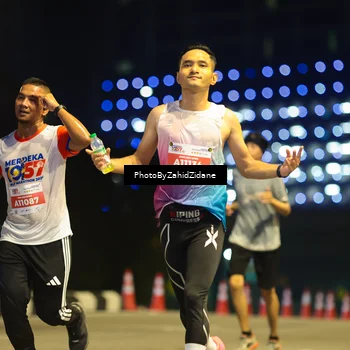 Runner Photo 4573680