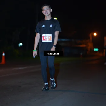 Runner Photo 4573693