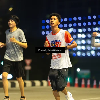 Runner Photo 4573709