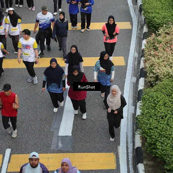 Runner Photo 4573713