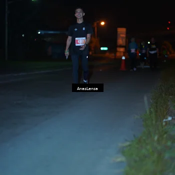 Runner Photo 4573725