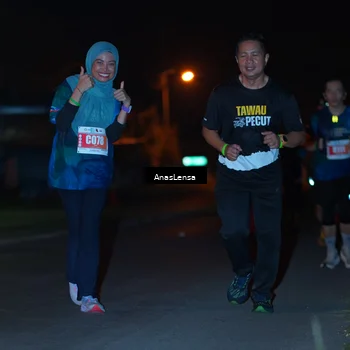 Runner Photo 4573740