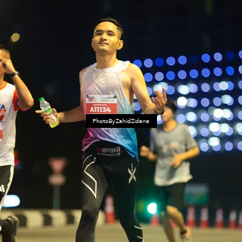 Runner Photo 4573773