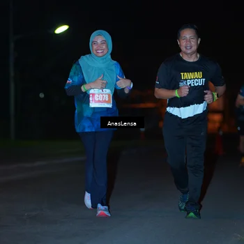 Runner Photo 4573777
