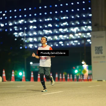 Runner Photo 4573811