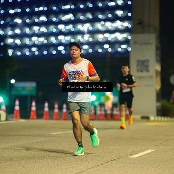 Runner Photo 4573997