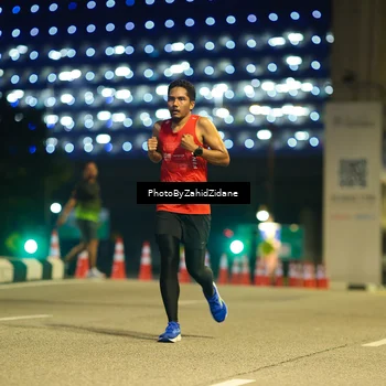 Runner Photo 4574019