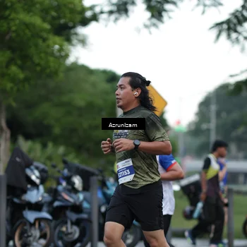 Runner Photo 4574045