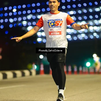 Runner Photo 4574046